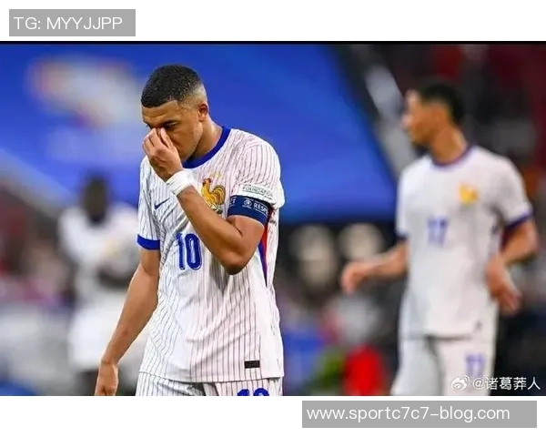 法媒报道姆巴佩弟弟伊桑遭遇右大腿肌腱断裂伤情预计缺阵两个月以上